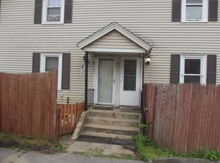 6 Elm St S, Barre, MA 01005