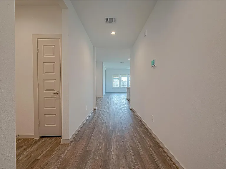 29326 Red Rocks Park Dr — Photo 3