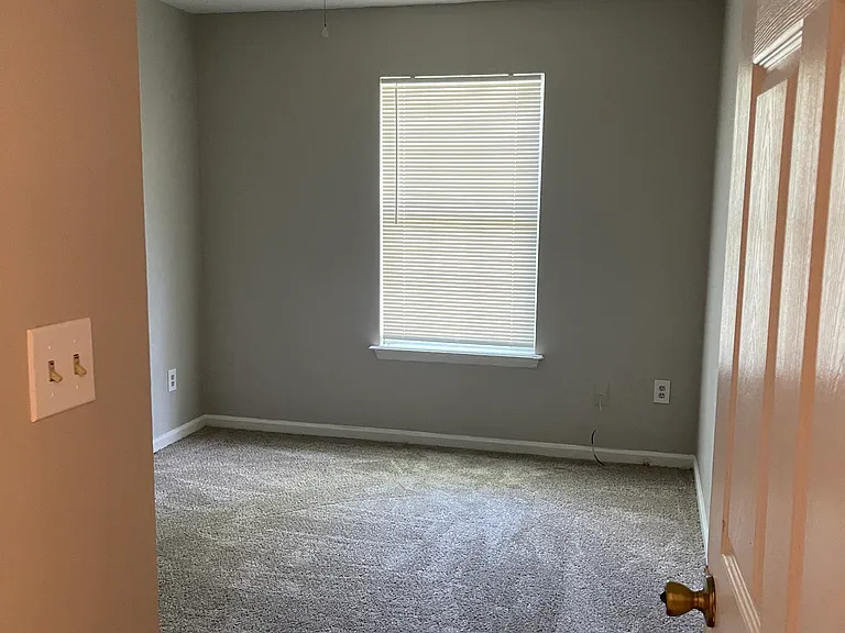 804 N Woodward Ave — Photo 18