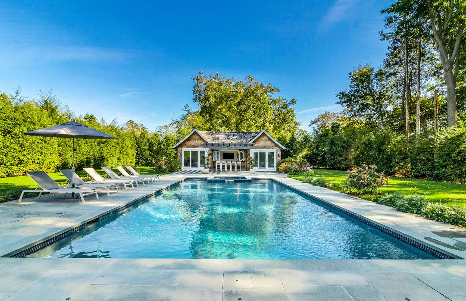  Back looking at Pool/Pool House