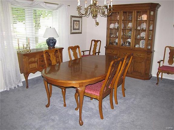 3rd image of 1439 Redwood Forest Dr