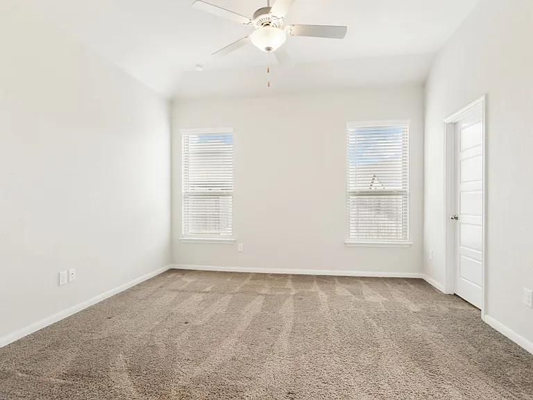 2033 Market Trl — Photo 15
