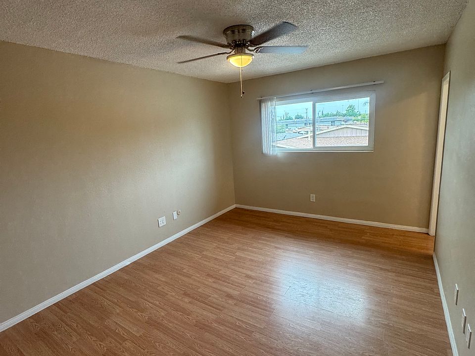 2nd image of 1401 S Gilbert St APT 26