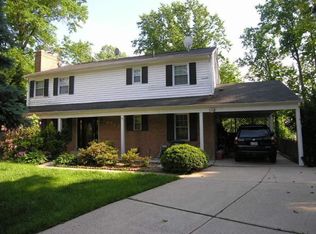 9523 Vandola Ct, Burke, VA 22015