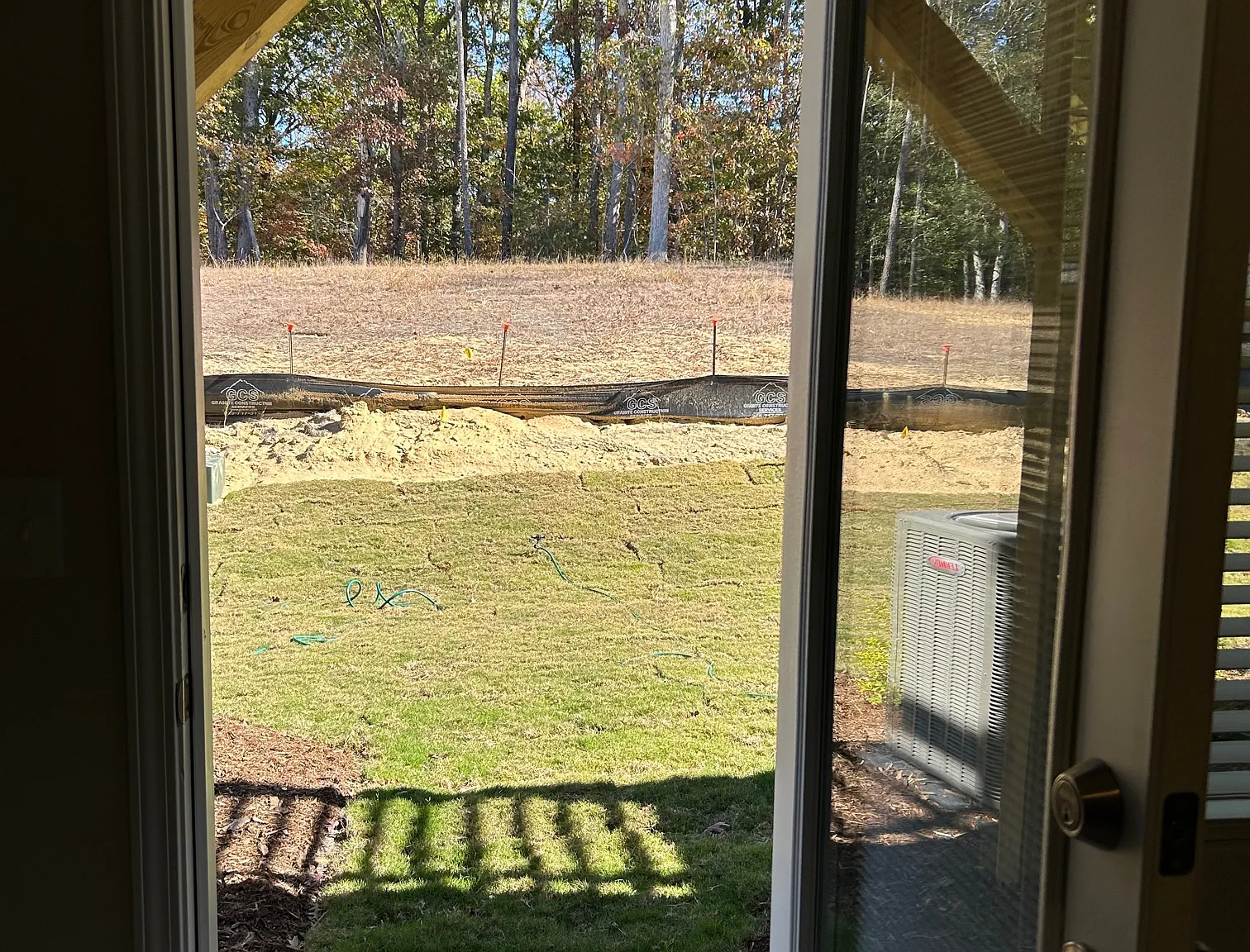 3 bed, 3.5 bath, 1858 sqft, $2,100 — Photo 4