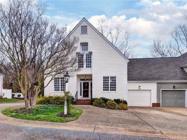 122 Chischiak Watch, Yorktown, VA 23690