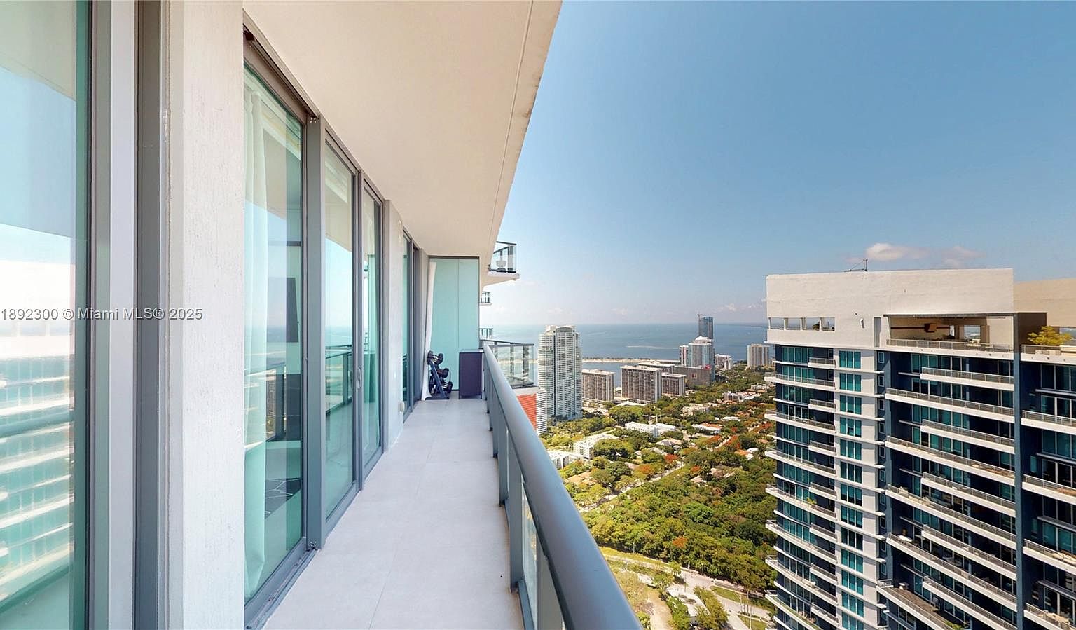 1300 S Miami Ave #Penthouse 5209, Miami, FL 33130 | Zillow