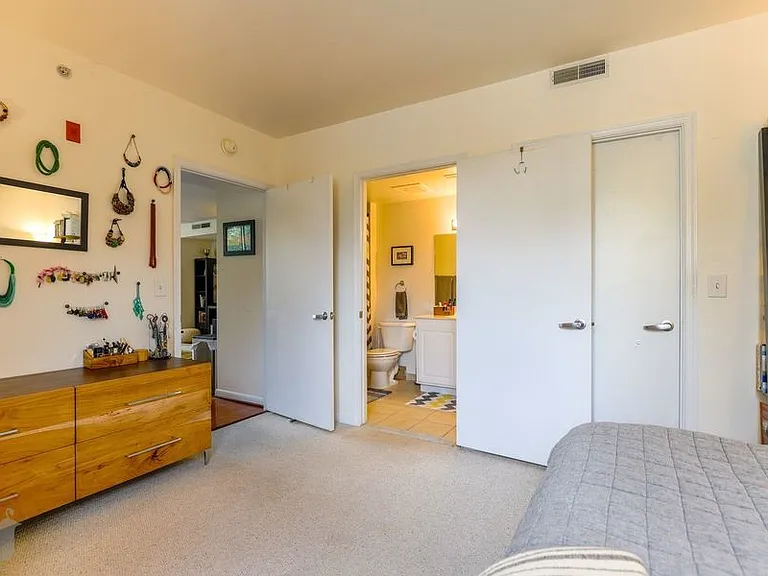 355 I St SW #109 — Photo 25