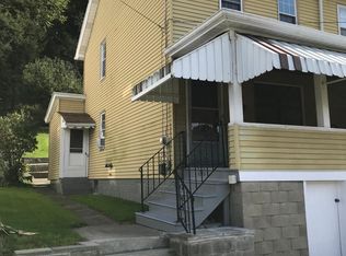 1102 7th Ave, Ford City, PA 16226