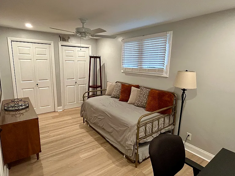 457 Heman Dr — Photo 6