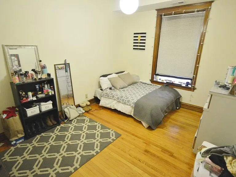 845 W Sheridan Rd #2 — Photo 5
