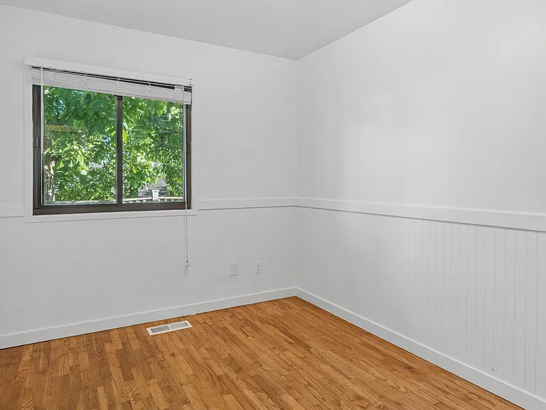 1837 S 263rd Pl — Photo 10