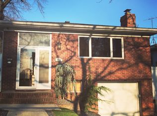 675 Huguenot Ave, Staten Island, NY 10312