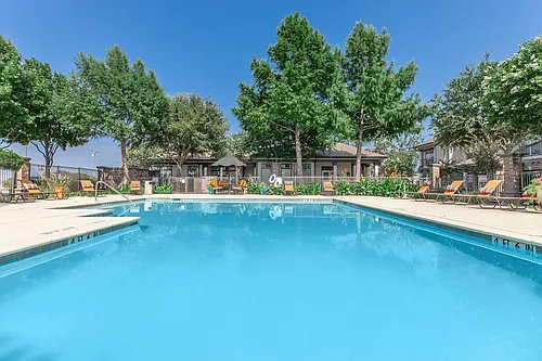Estate Villas at Krum Apartments Photo 1