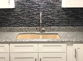 6297 Robinson Rd, Lockport, NY 14094