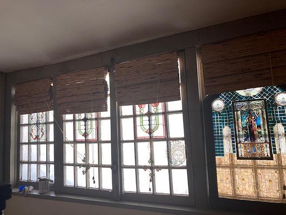 5th image of 57 N Pine Ave #2