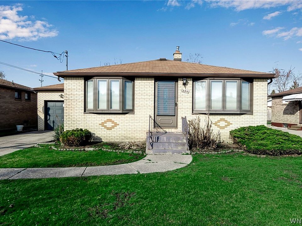 258 Raymond Ave, Cheektowaga, NY 14227 Zillow