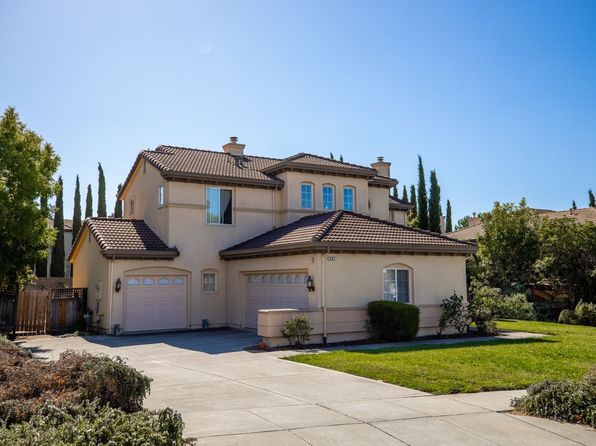 343 Lower Vintners Cir