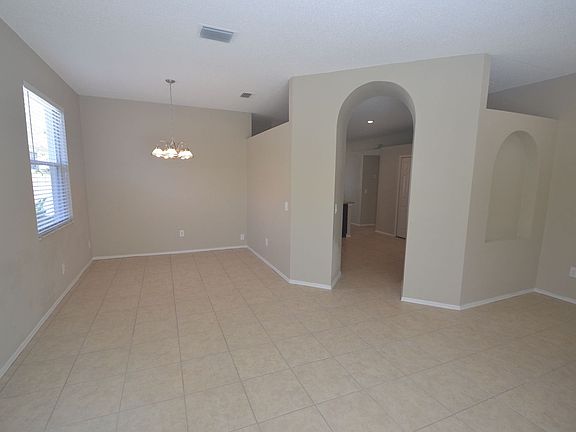 5th image of 27436 Sky Lake Cir