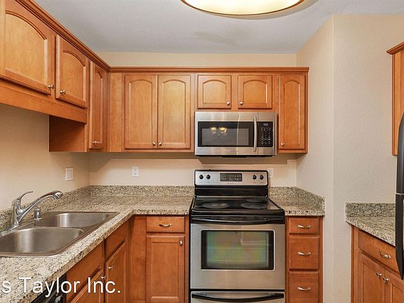 3rd image of 1350 N Escondido Blvd APT 66