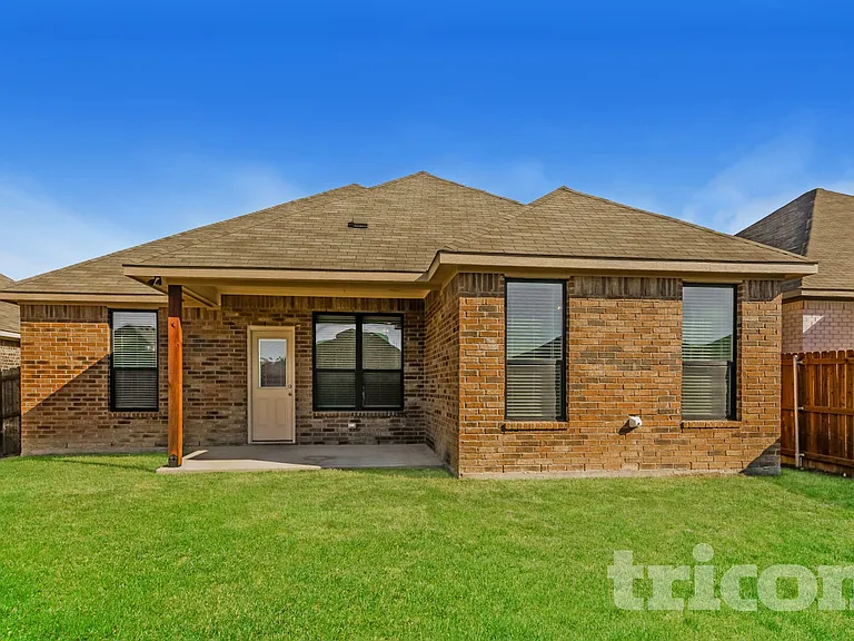 10106 Fort Brown Trl — Photo 12