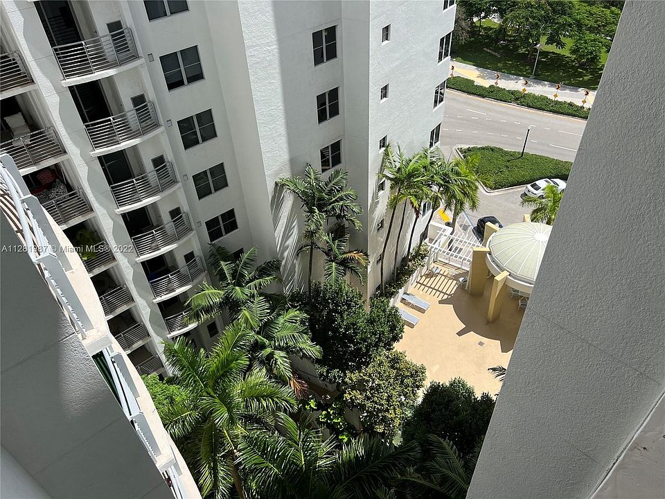 Radious Condo Apartment Rentals Hollywood, FL Zillow