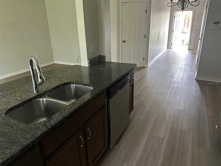 2800 Birchcreek Dr — Photo 15