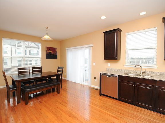 5th image of 20 Ballister Pl