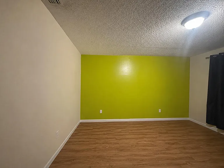 11862 SW 98th Ter — Photo 10