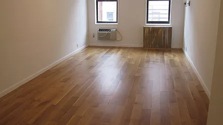 Rented by Weinstein Realty Group