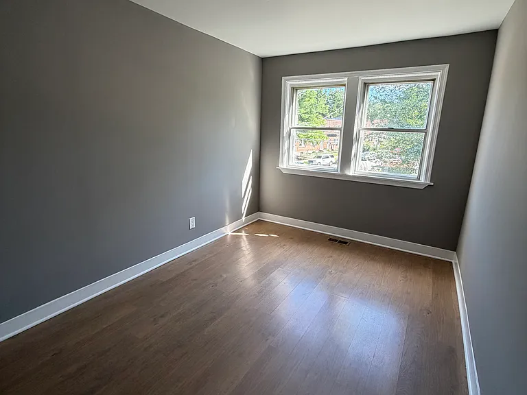 1353 Cambria St — Photo 24