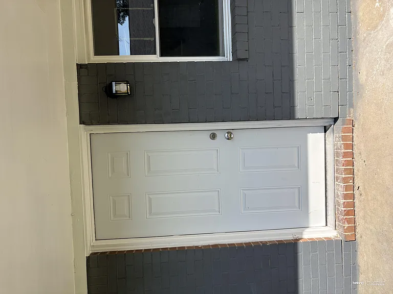3213 Lee St #1 — Photo 15