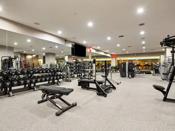 845 United Nations Plaza image 10 of 13