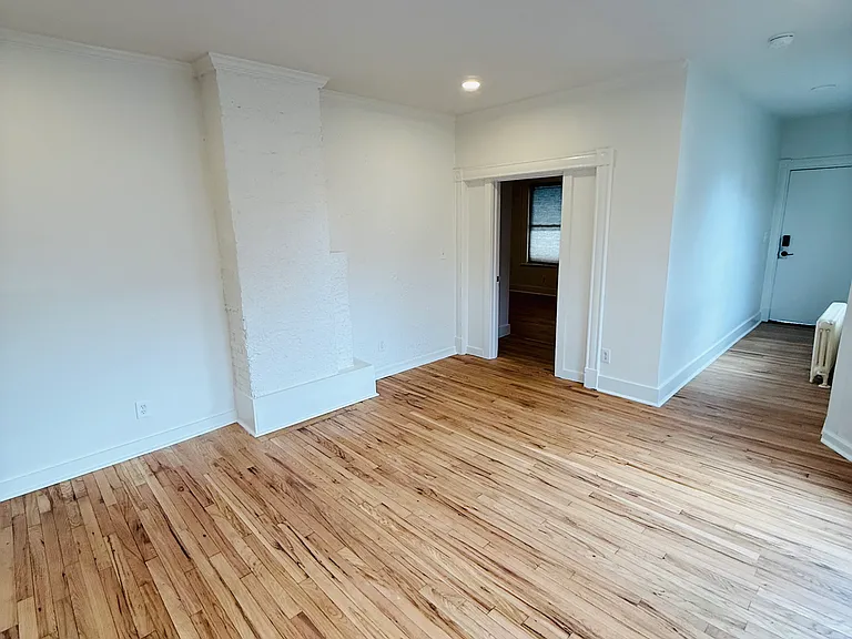 1572 Park St #1 — Photo 7