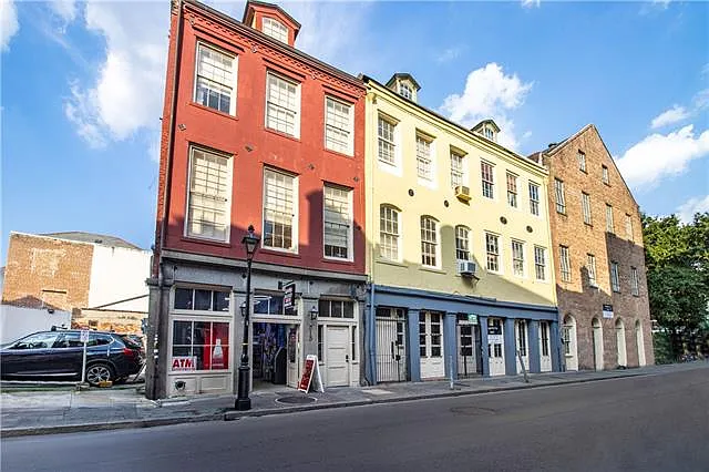Building Photo - 513 Conti St #2B