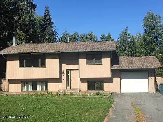 1st image of 22927 Green Garden Dr