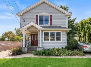 29 Willis Ave, Syosset, NY 11791