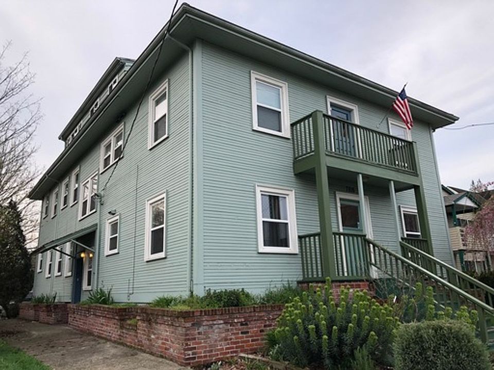 1st image of 7816 N Portsmouth Ave APT 6