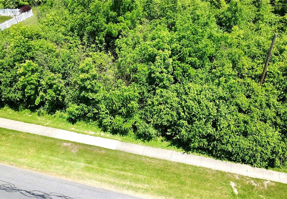 2nd image of Oak St Lot 51