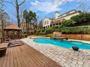 890 S Powers Ct, Sandy Springs, GA 30327