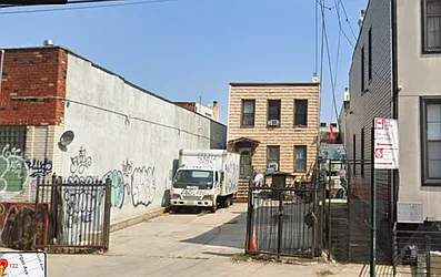 120 Kingsland Avenue