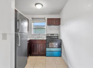 821 NW 5th Ave UNIT 1, Hallandale, FL 33009