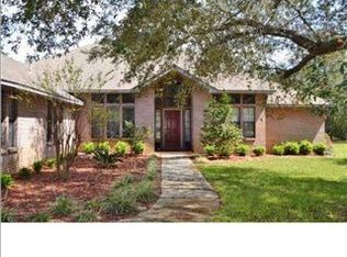 2714 Muirfield Dr, Navarre, FL 32566