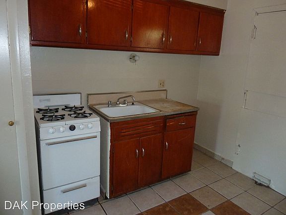 2nd image of 5541 N Teutonia Ave APT 3