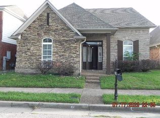 10180 Evening Hill Dr, Cordova, TN 38016