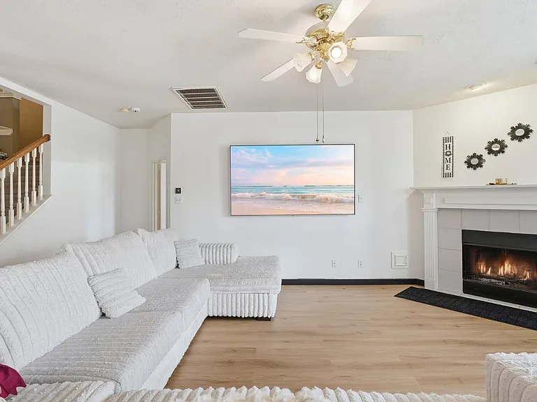 7903 Palmer Place Ln — Photo 5