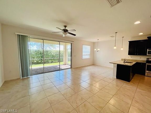 5th image of 10830 Alvara Way