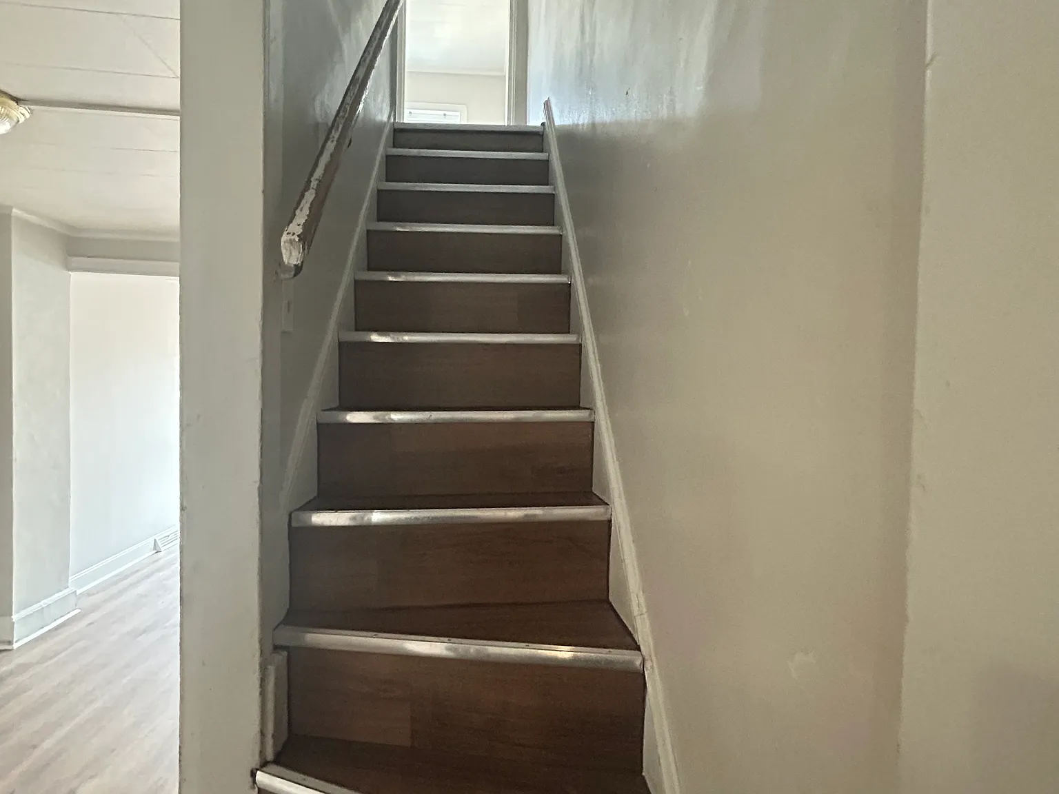 3 bed, 771 sqft, $1,400 — Photo 3