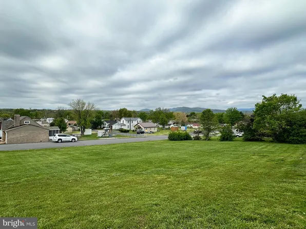 24 & 26 Judy St, Petersburg, WV 26847