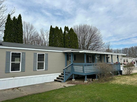 2nd image of 4483 Ilium Ln NW